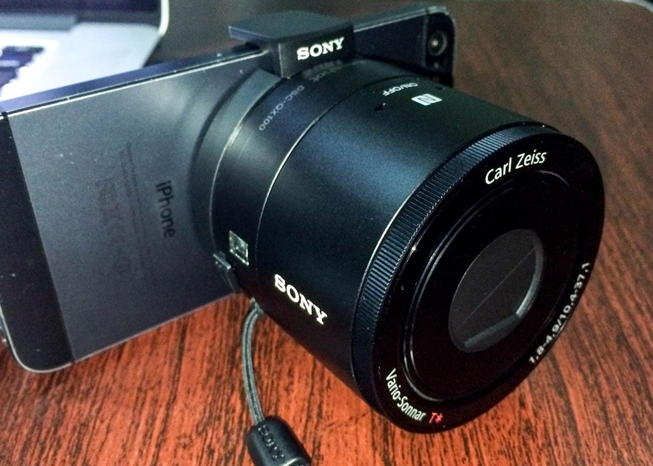 The Sony QX100 lens-style camera mounted on an Apple iPhone 5s.